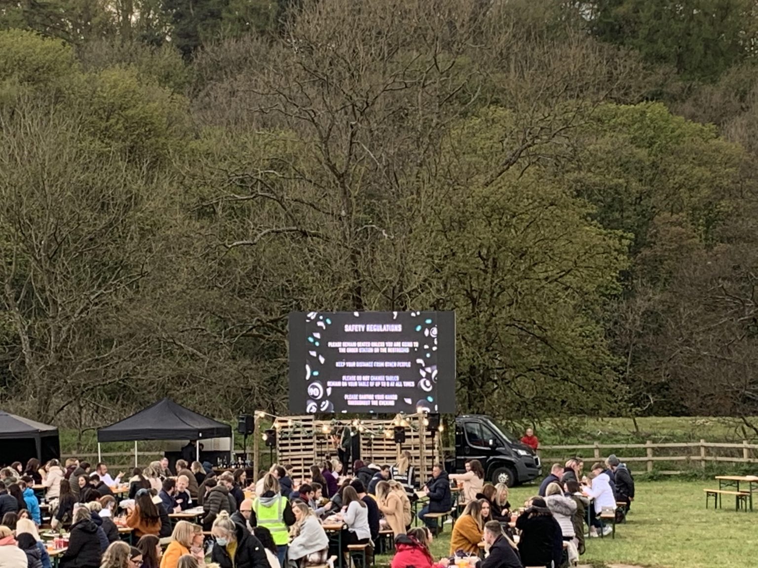 Outdoor Cinema Hire Led Event Screen Hire Led Advertising Screens